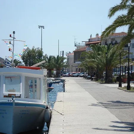 Bissias Guest house Galatas (Poros)