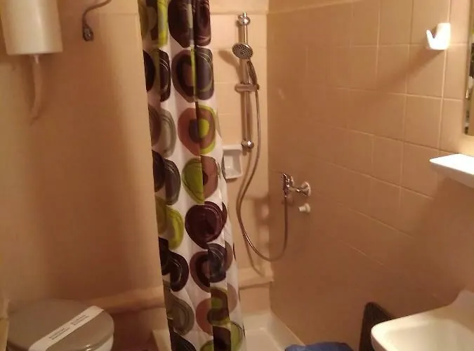 Bissias Гостевой дом Галатас